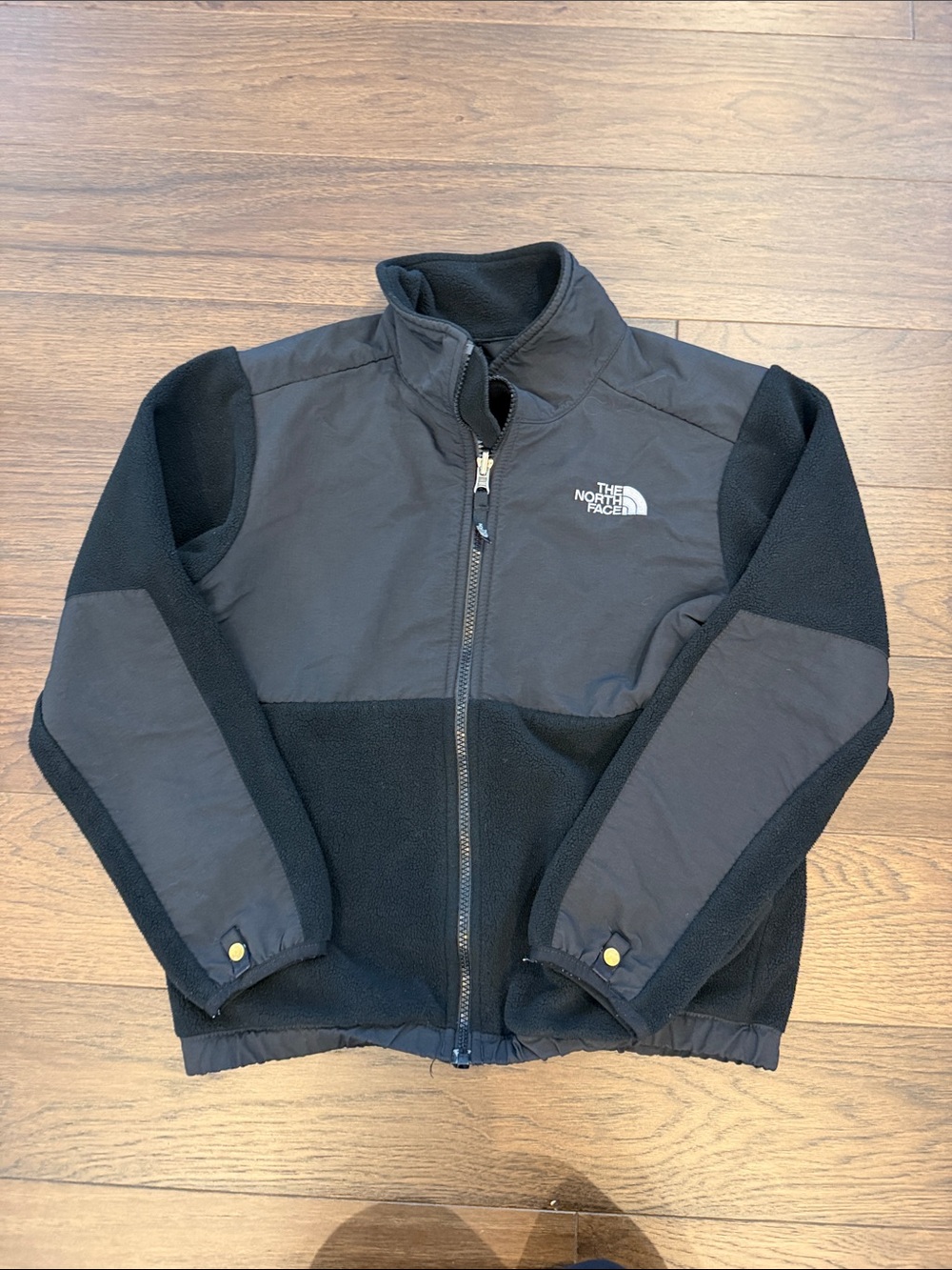 The North Face Kids Black Puffer-Style Fleece Jacket Size 8 ? - C12